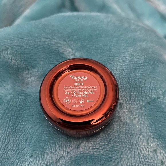 (SOLD) Brand new Danessa Myricks Blurring Balm Powder Flushed - Jubilee - Blush - Picture 2 of 3